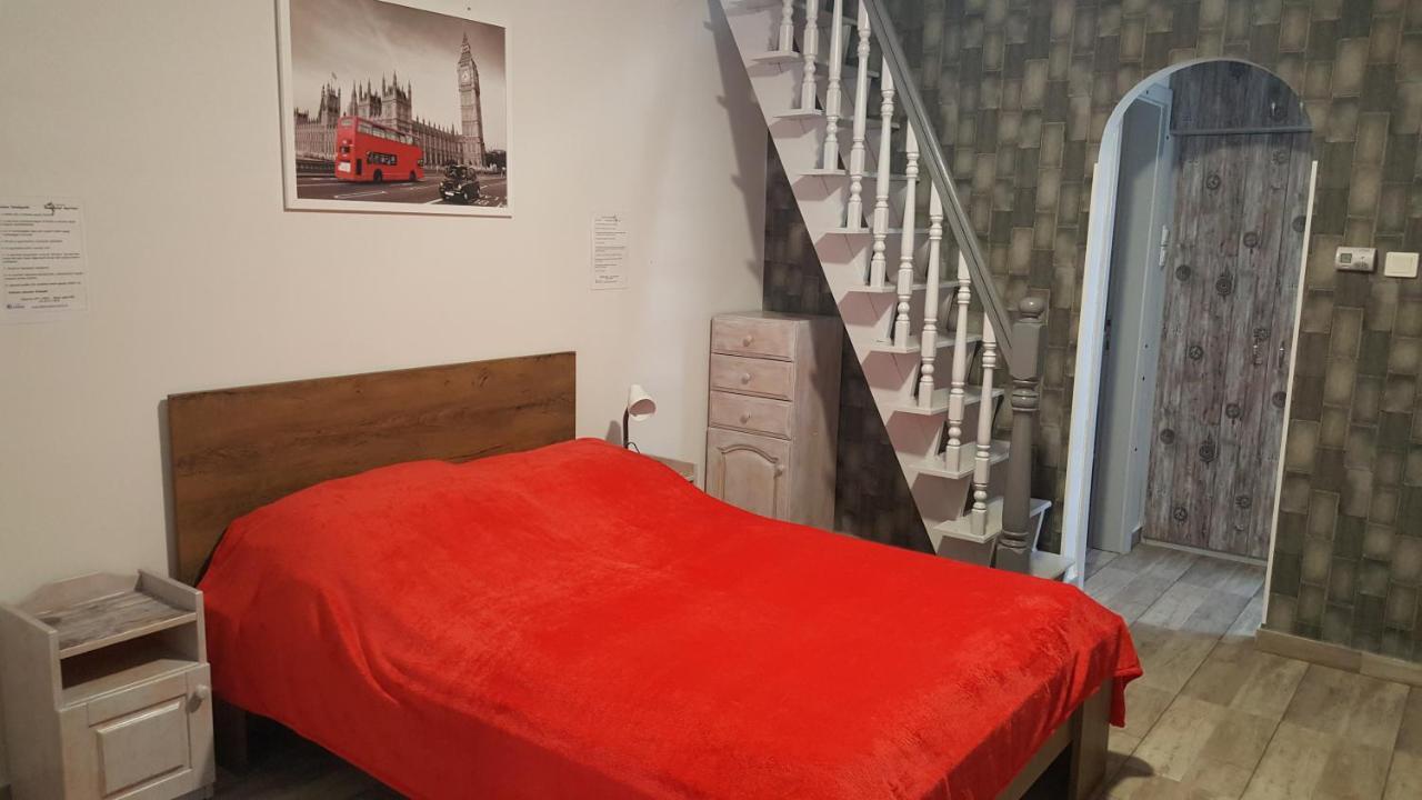 Illaberek Apartmanok Hajduszoboszlo Exterior foto