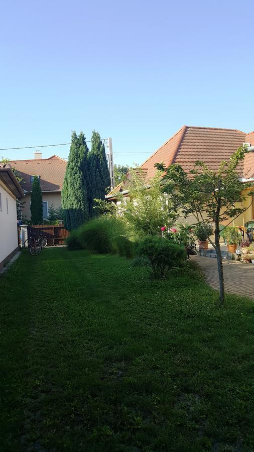 Illaberek Apartmanok Hajduszoboszlo Exterior foto